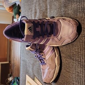 Adidas Marathon 10.5 Aktiv Against Cancer